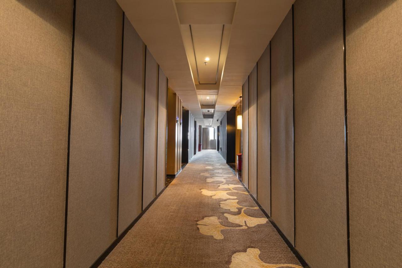Orange Tree International Apartment Гуанчжоу Екстер'єр фото